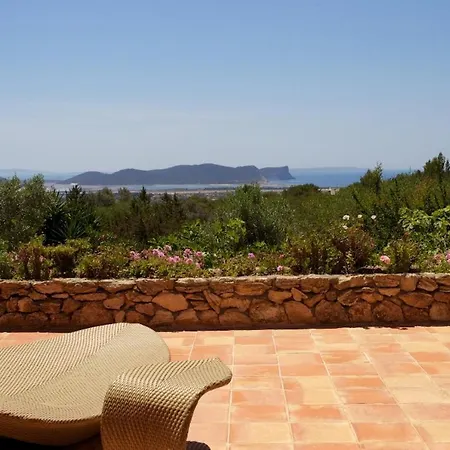 빌라 Exquisite Ibiza I Secluded Hillside Location I Casa Jardin I 6 Bedrooms I Close To Ibiza Town I Sea Views I *