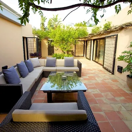 Exquisite Ibiza I Secluded Hillside Location I Casa Jardin I 6 Bedrooms I Close To Ibiza Town I Sea Views I * 산트 호셉 데 사 탈라이아